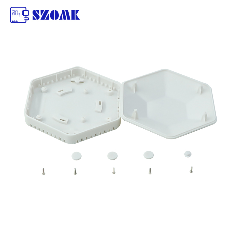 injection moldable plastics